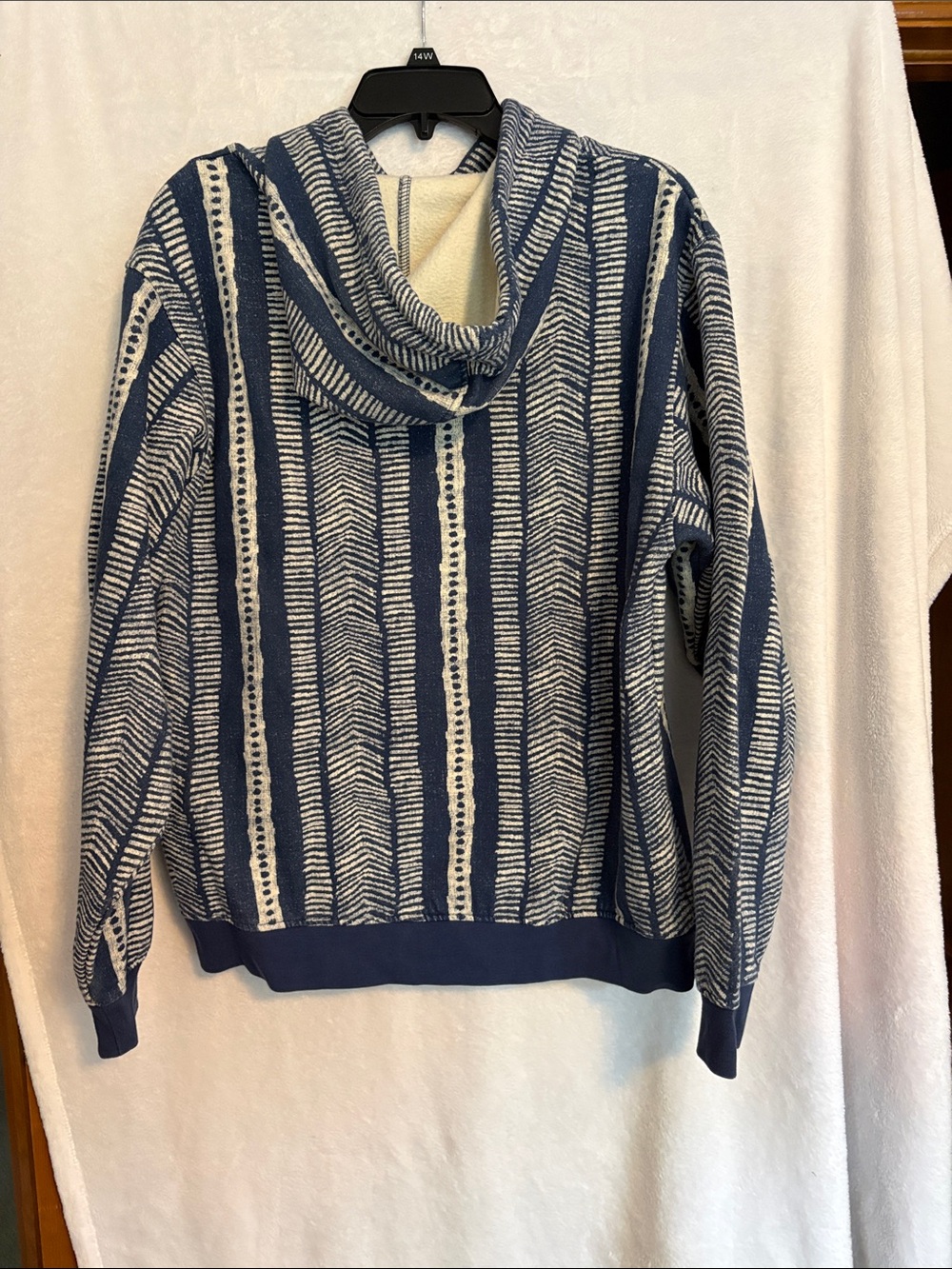 Men's DWFH/Earl Sweatshirt - Sebi Jacquard Hoodie - Picture 3 of 4